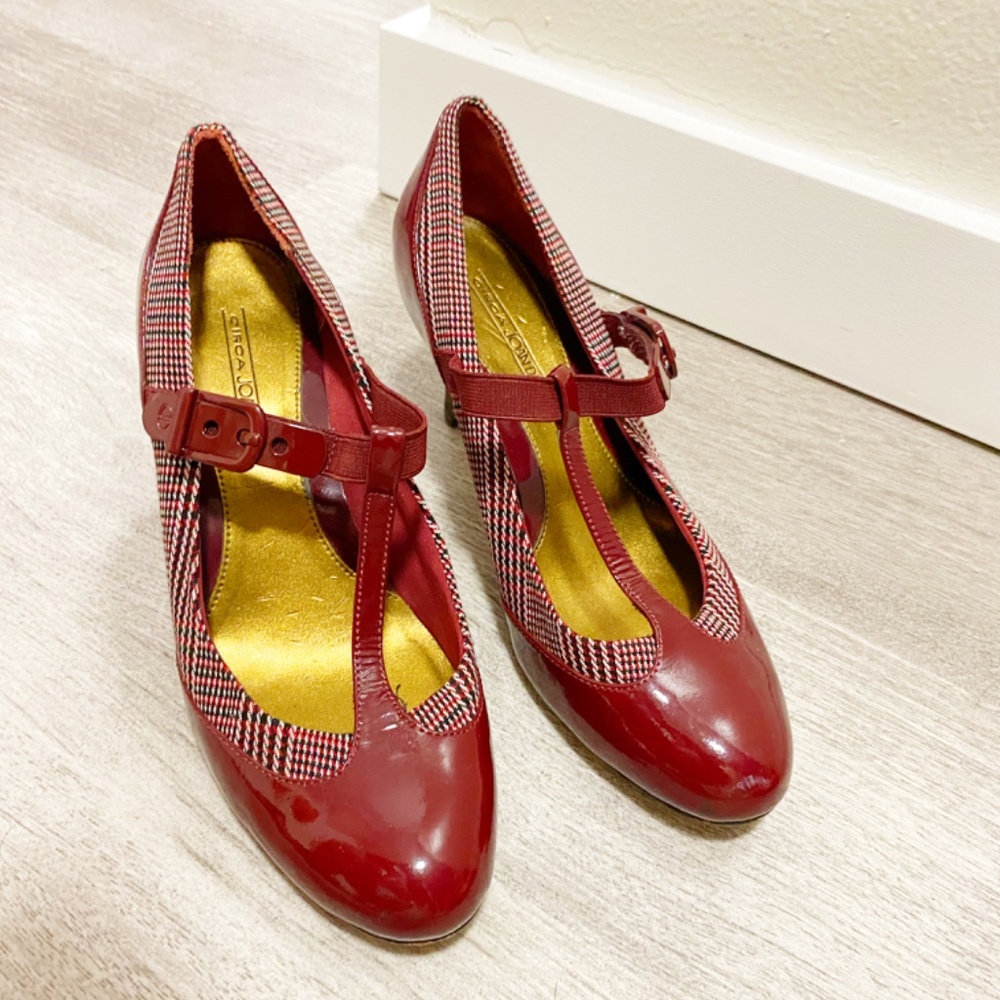 Circa Joan and David Red Mary Jane Size 7 1/2 Women’s Heels - Picture 5 of 7